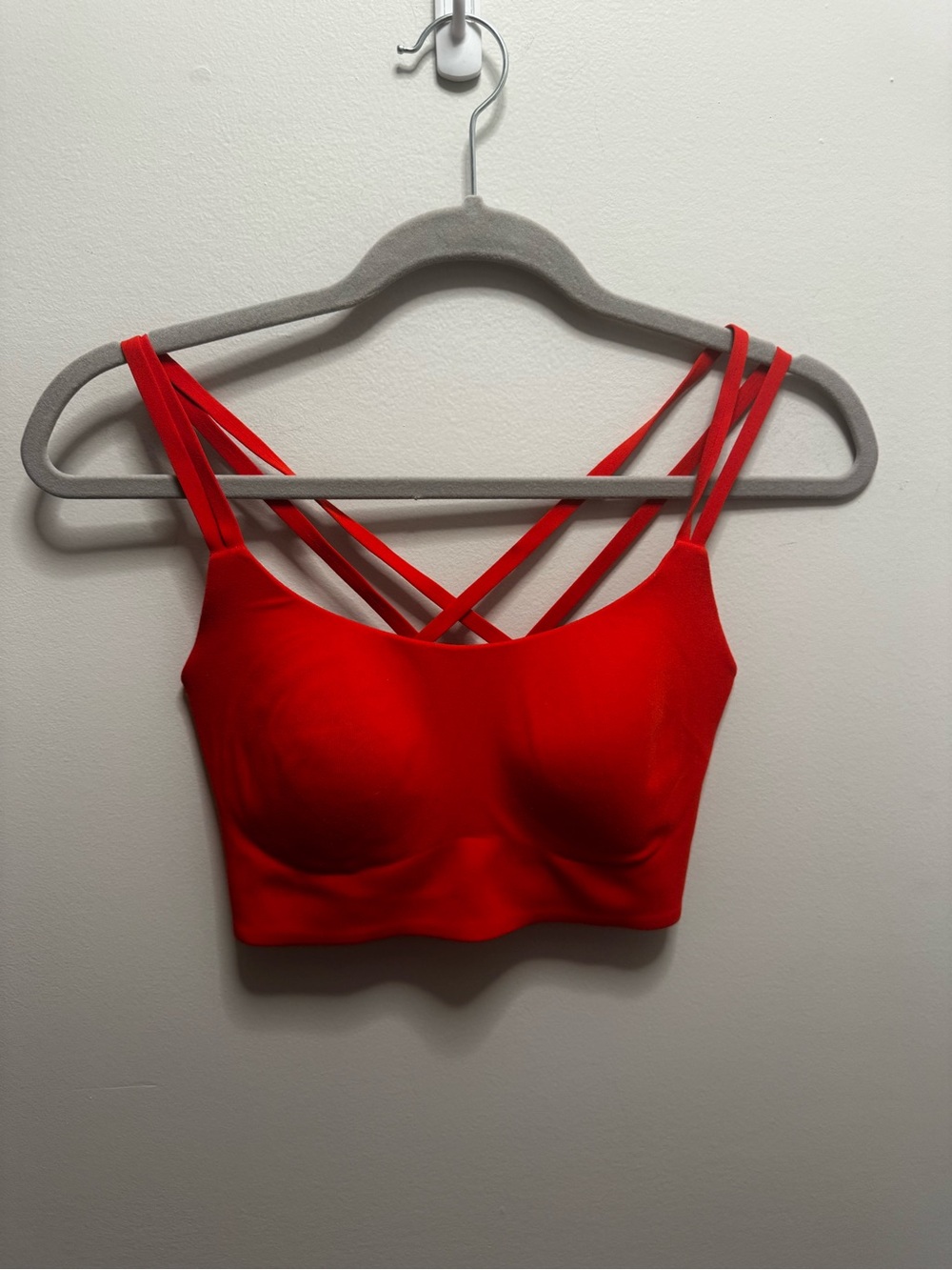 Offline by Aerie Real Me Xtra Hold Up Strappy Sports Bra - D Cup